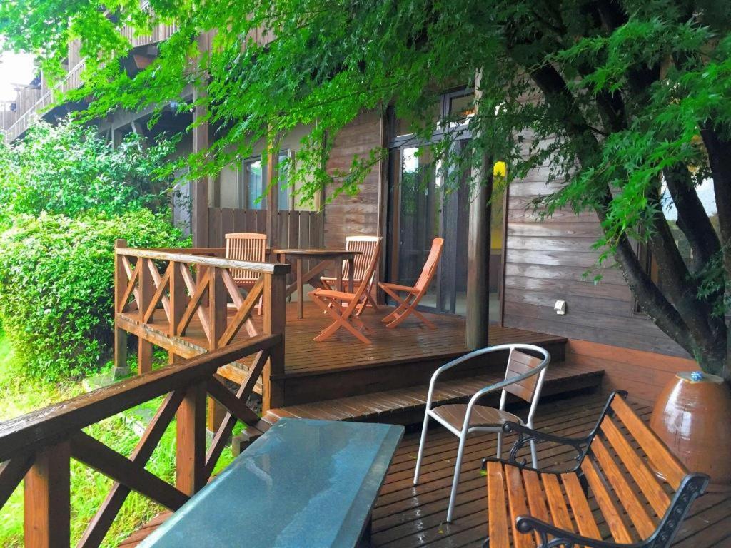 Отель Kirishima Onsen Ryokojin Sanso Экстерьер фото