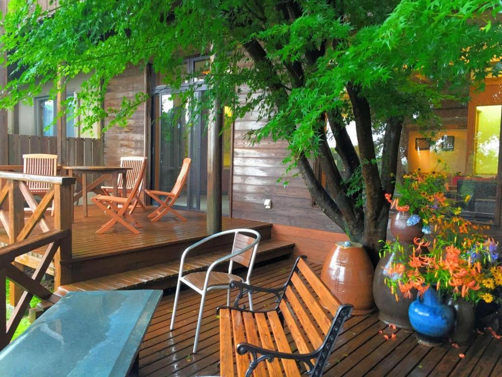 Отель Kirishima Onsen Ryokojin Sanso Экстерьер фото